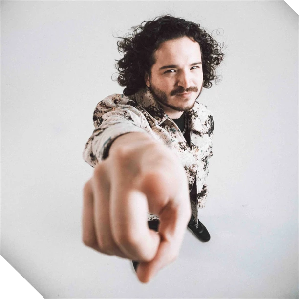 icono del vocalista de la banda Alex