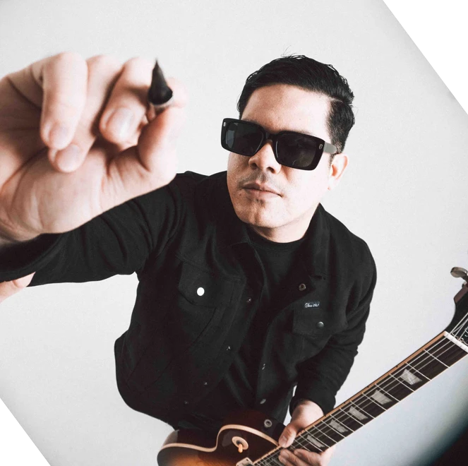 icono del guitarrista de la banda Alexis